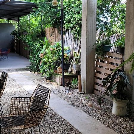 Hostal Villa Del Rio Las Brisas Villavieja Dış mekan fotoğraf