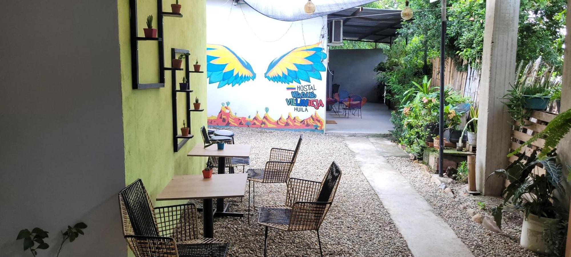 Hostal Villa Del Rio Las Brisas Villavieja Dış mekan fotoğraf