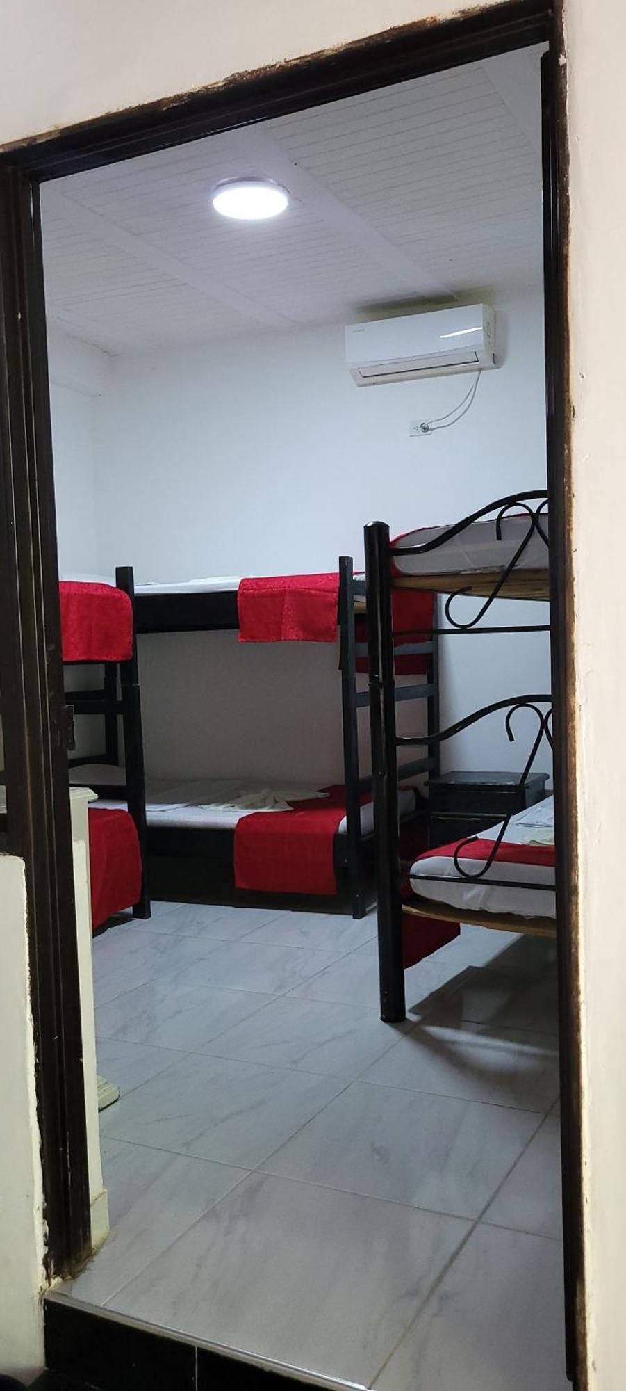 Hostal Villa Del Rio Las Brisas Villavieja Dış mekan fotoğraf