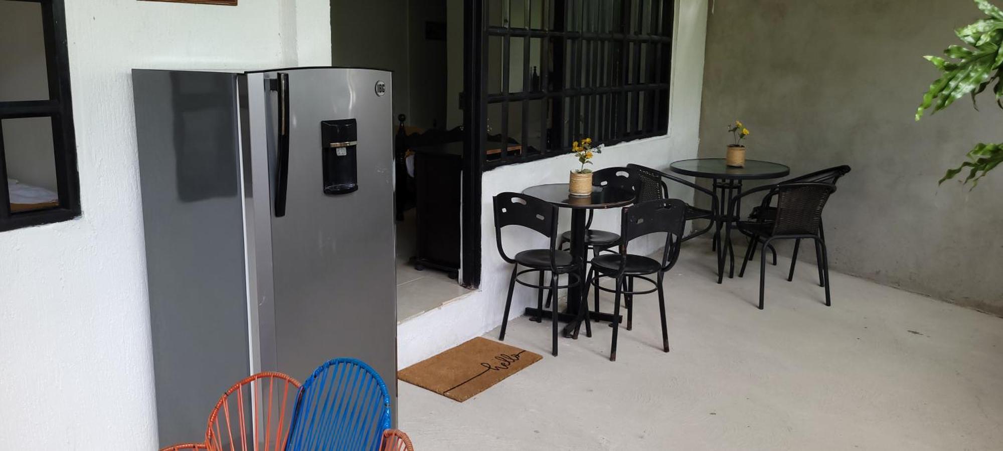 Hostal Villa Del Rio Las Brisas Villavieja Dış mekan fotoğraf