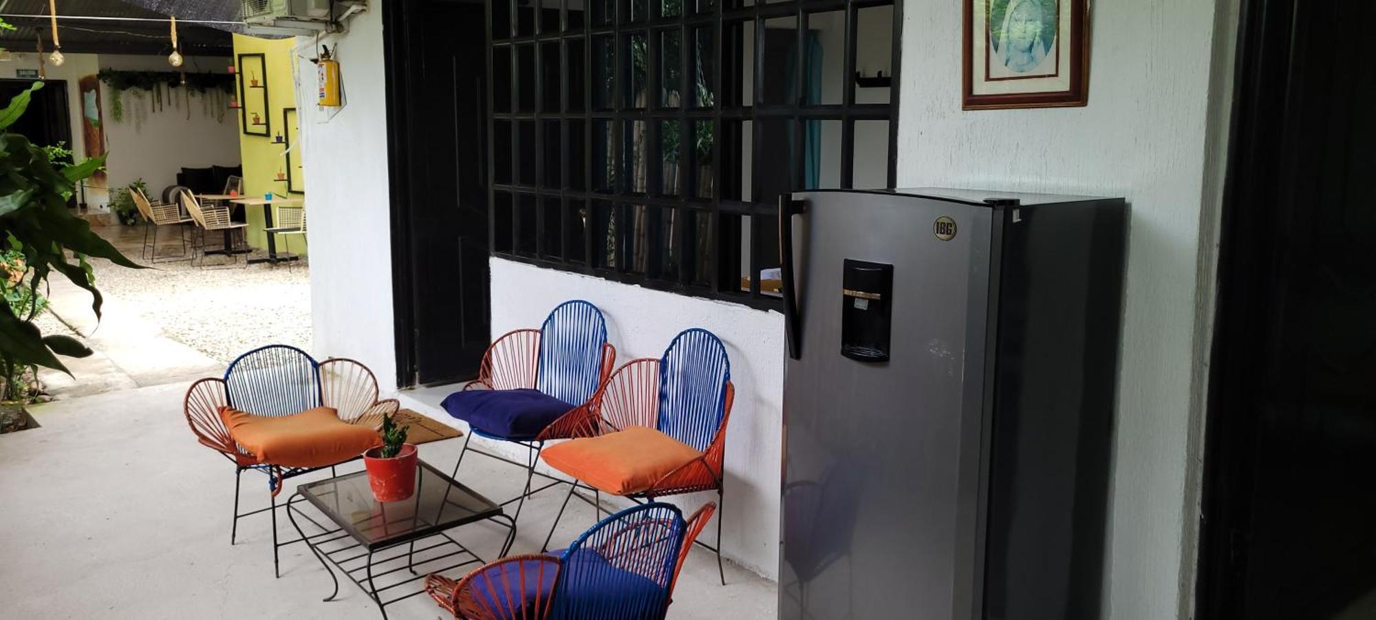 Hostal Villa Del Rio Las Brisas Villavieja Dış mekan fotoğraf